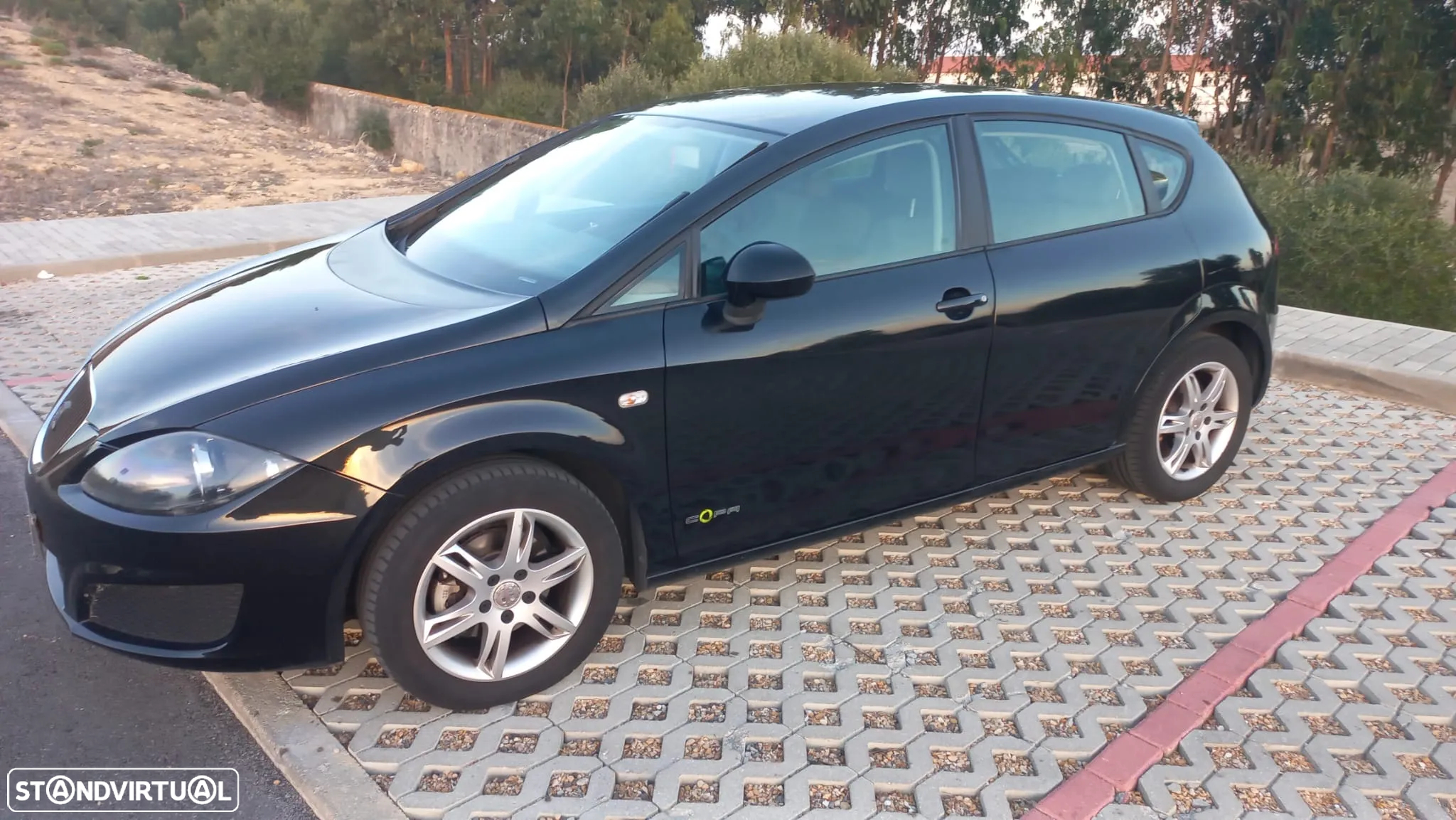 SEAT Leon 1.6 TDi Ecomotive Sport Start/Stop - 4