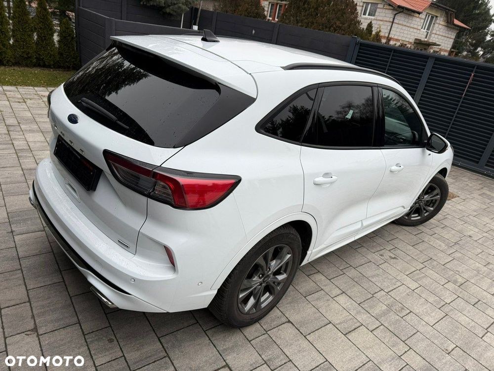 Ford Kuga - 22