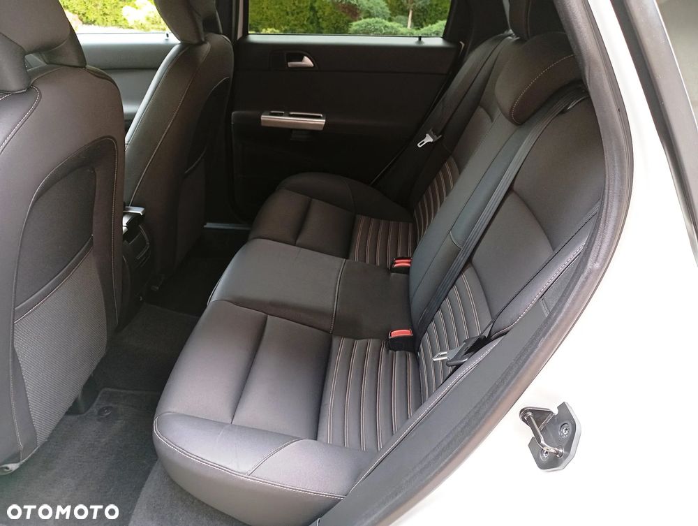 Volvo V50 DPF D2 Summum - 16