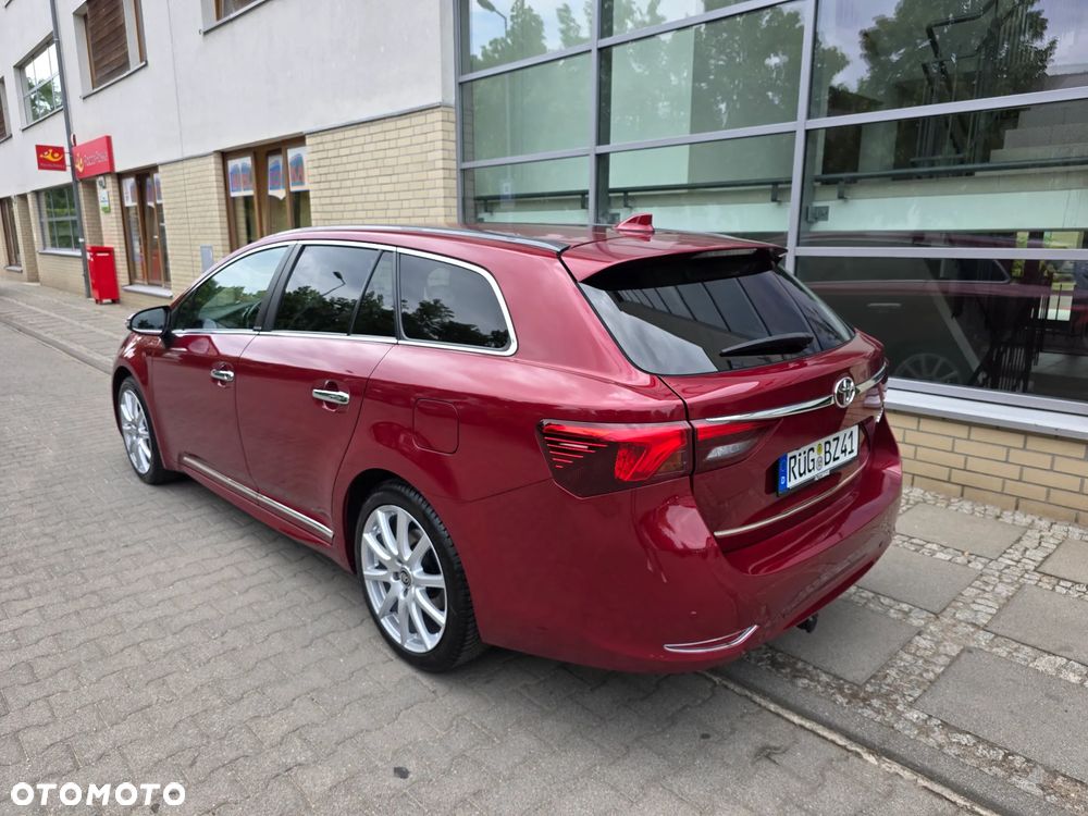 Toyota Avensis - 5