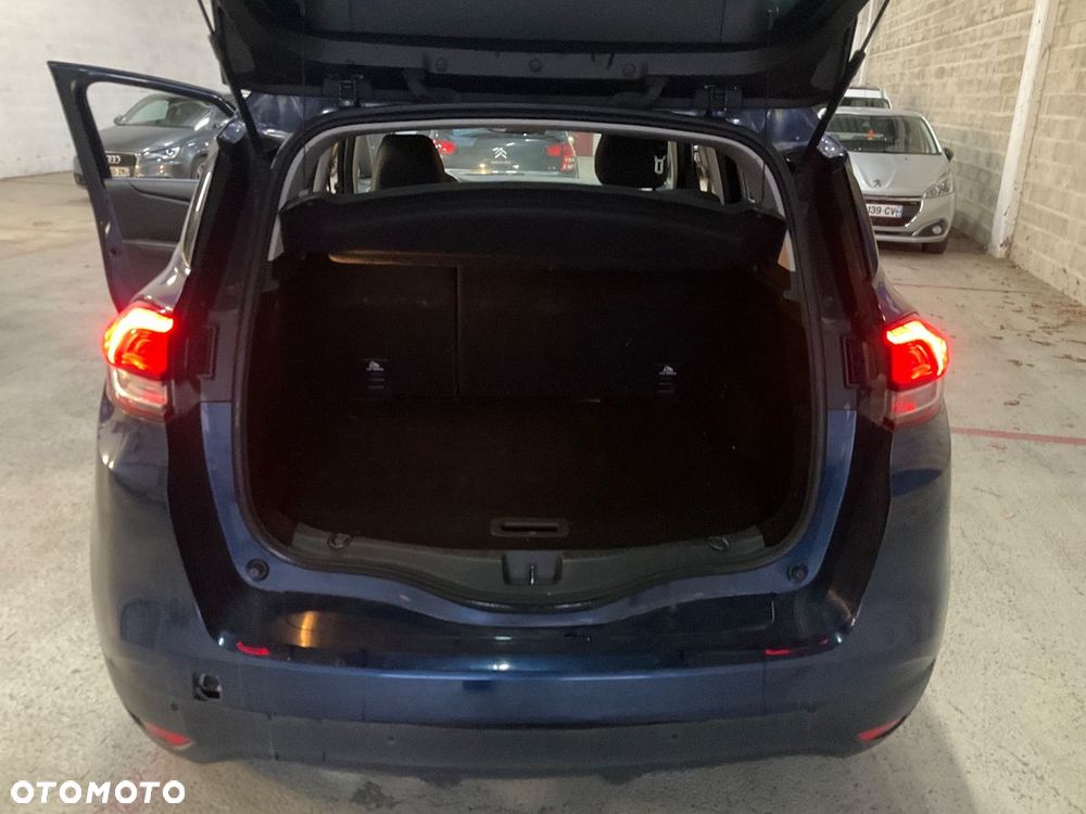 Renault Scenic - 12
