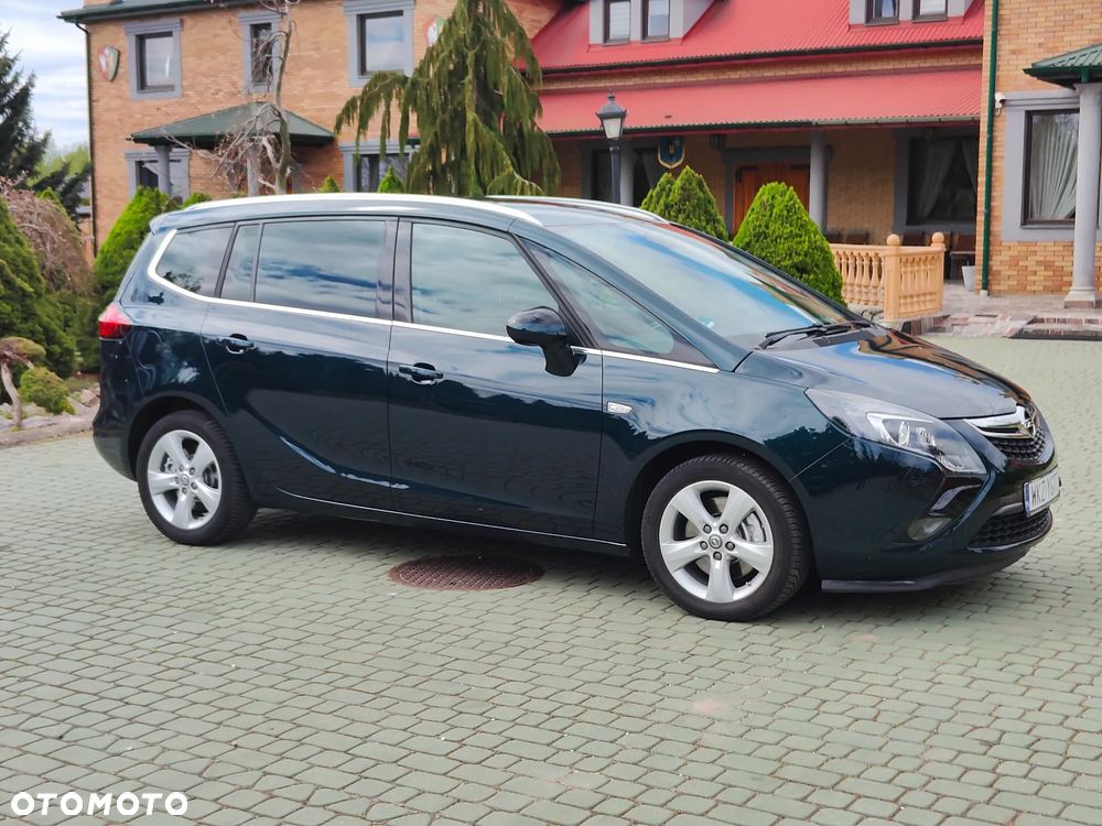 Opel Zafira Tourer 1.6 SIDI Turbo Innovation - 4