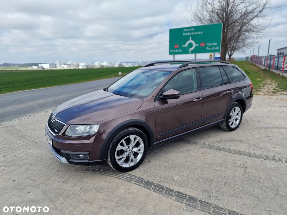 Skoda Octavia 2.0 TDI (Green tec) 4x4 Scout - 3