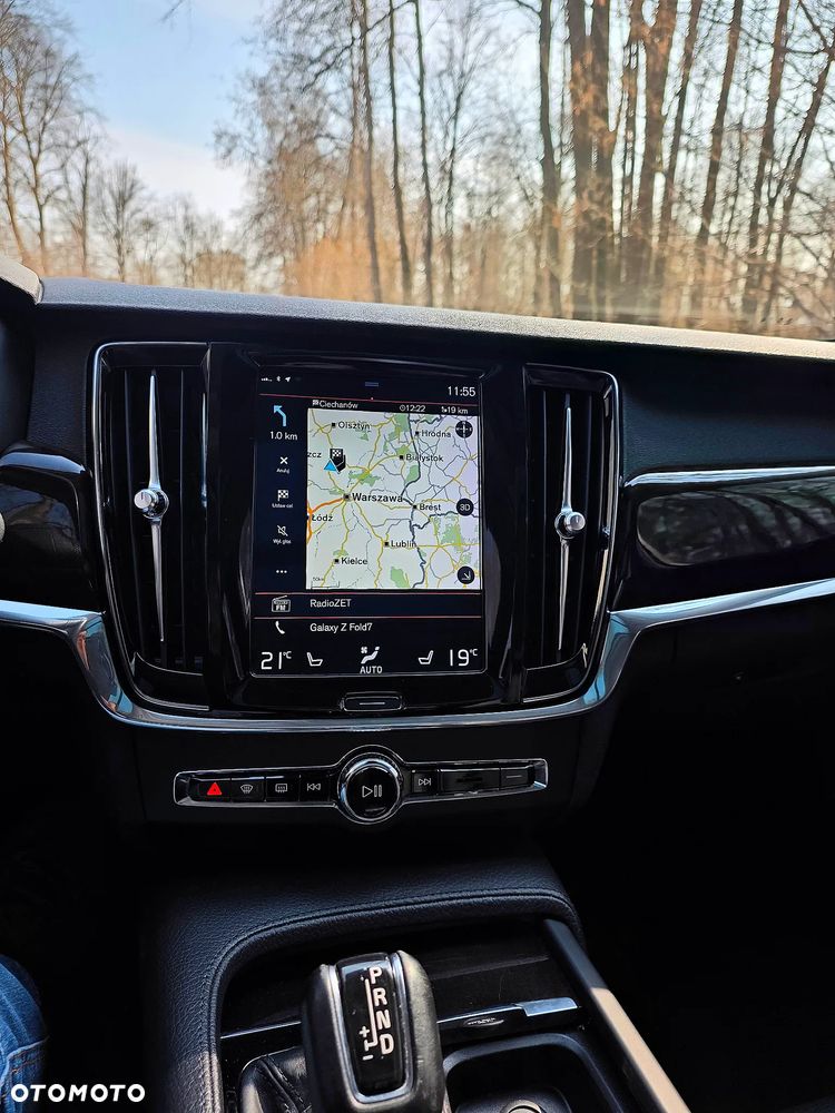 Volvo S90 T5 Geartronic Momentum - 32