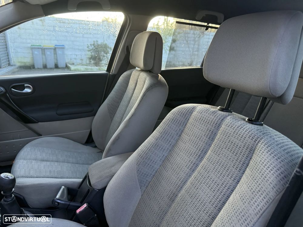 Renault Mégane Break 1.5 dCi Dynamique - 9