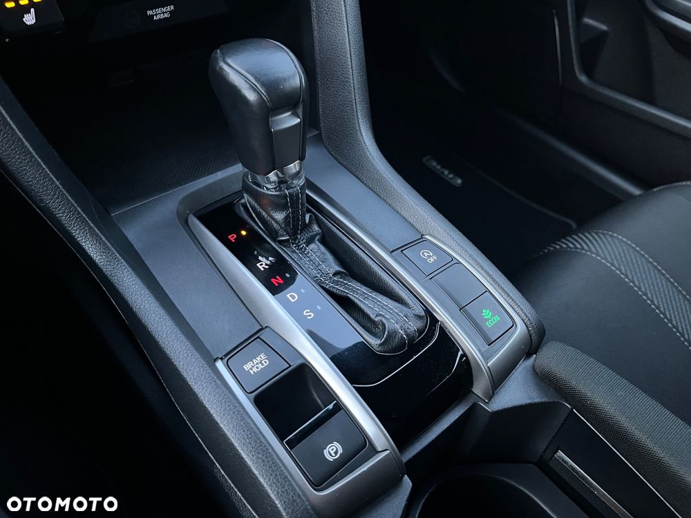 Honda Civic 1.0 i-VTEC Turbo CVT Executive Premium - 11