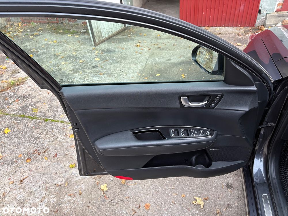 Kia Optima - 16