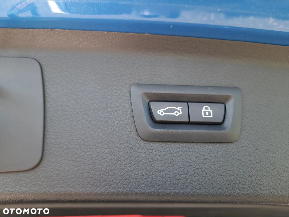 BMW Seria 2 218d M Sport - 12