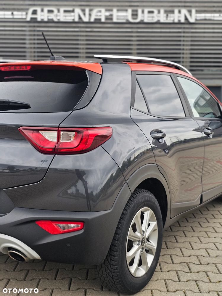 Kia Stonic 1.2 L - 9