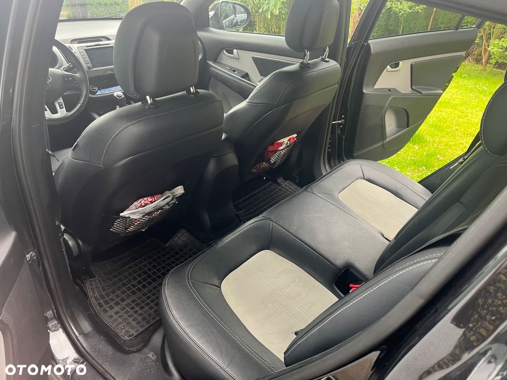 Kia Sportage 1.7 CRDI Business Line L 2WD - 11