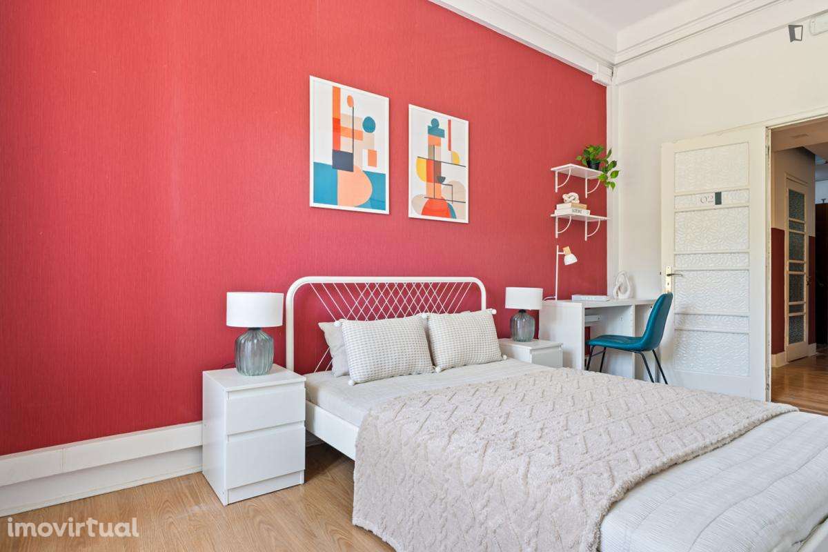 Quarto - localizado em Marquês de Pombal Lisbon - Grande imagem: 4/25