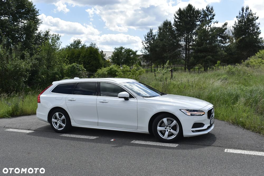 Volvo V90 D4 Momentum Pro - 8