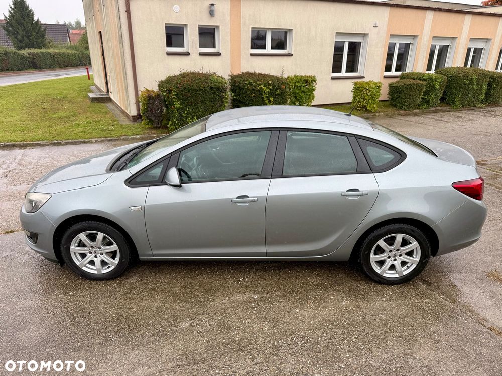 Opel Astra 1.4 Turbo Active - 16