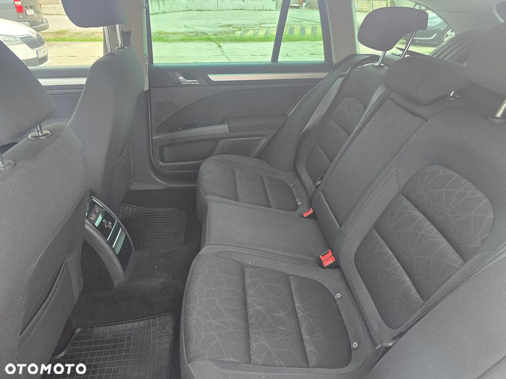 Skoda Superb - 13