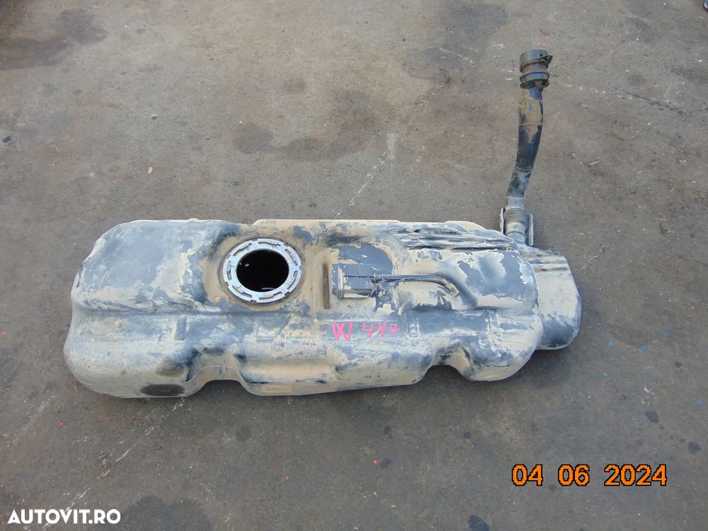 Rezervor Mercedes Vito w447 viano v class rezervor motorina cod a - 1