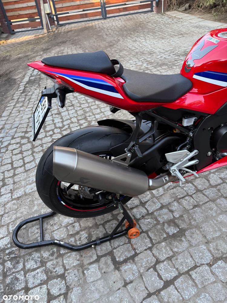 Honda CBR - 29