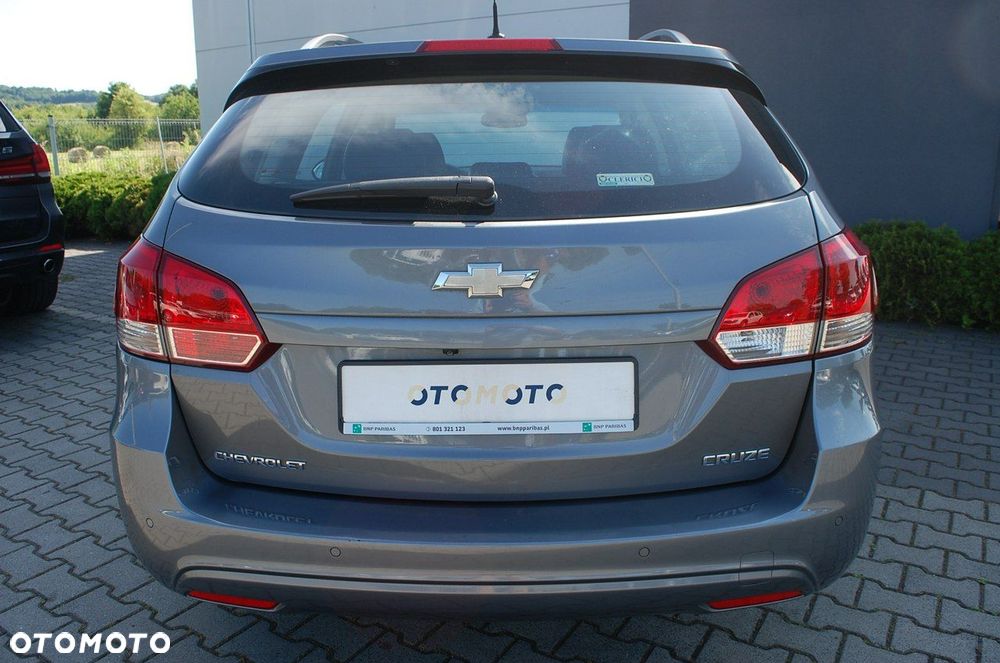 Chevrolet Cruze - 13