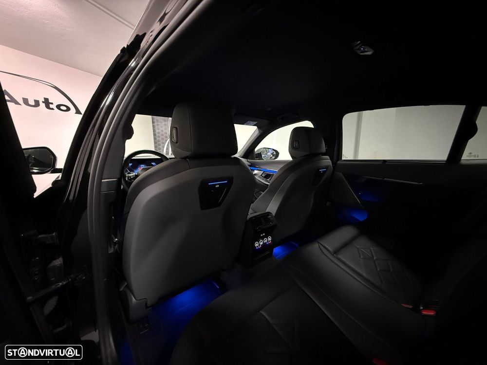 BMW i5 xDrive40 Pack Desportivo M Pro - 33
