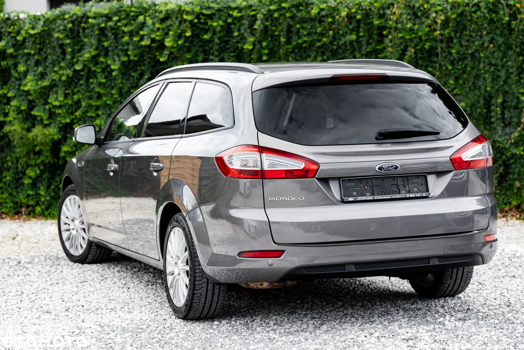 Ford Mondeo 2.0 Sport - 12