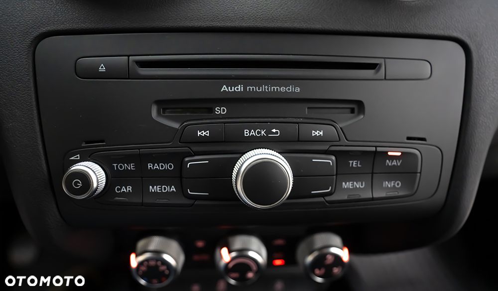 Audi A1 3-drzwiowe 1.2 TFSI S line Sportpaket - 26