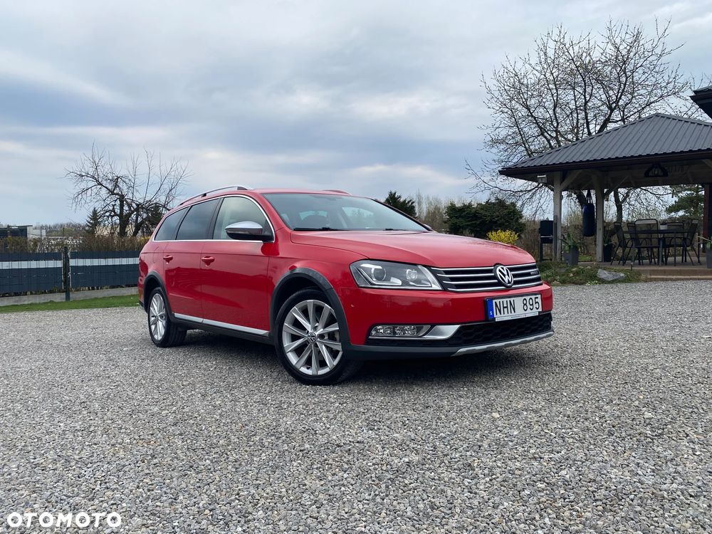 Volkswagen Passat Alltrack 2.0 TDI 4Motion DSG BlueMotion Tec - 4