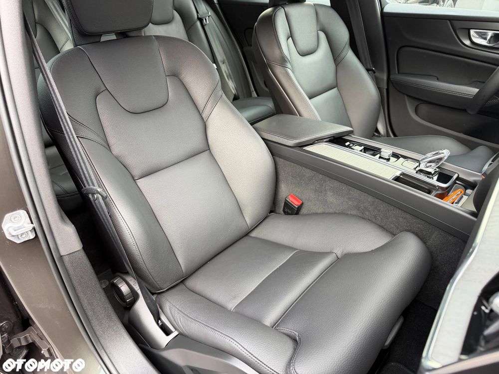 Volvo V60 B3 B DKG Inscription - 18