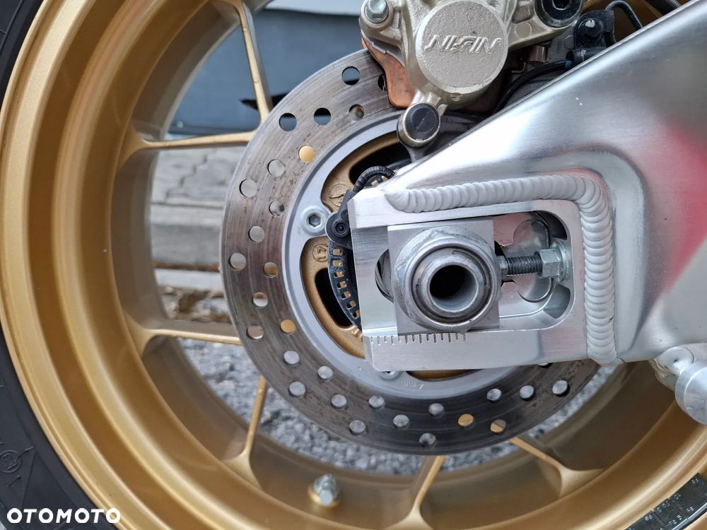 Honda CBR - 19