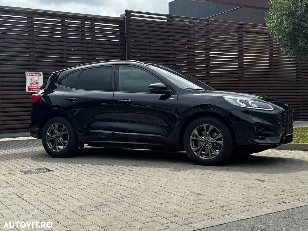 Ford Kuga - 10