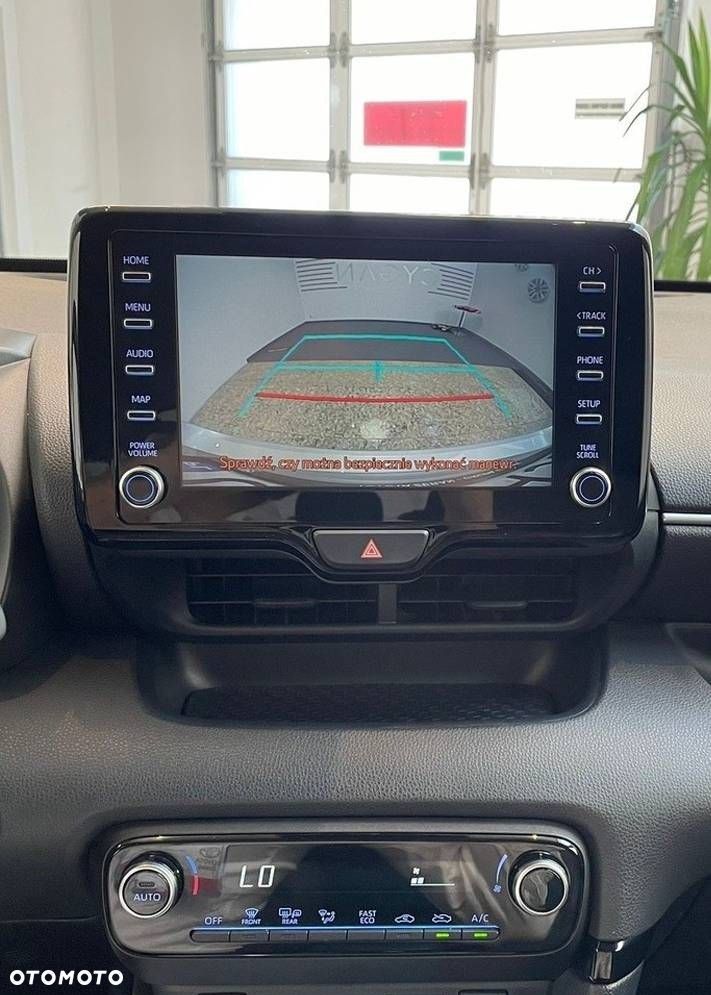 Toyota Yaris - 6