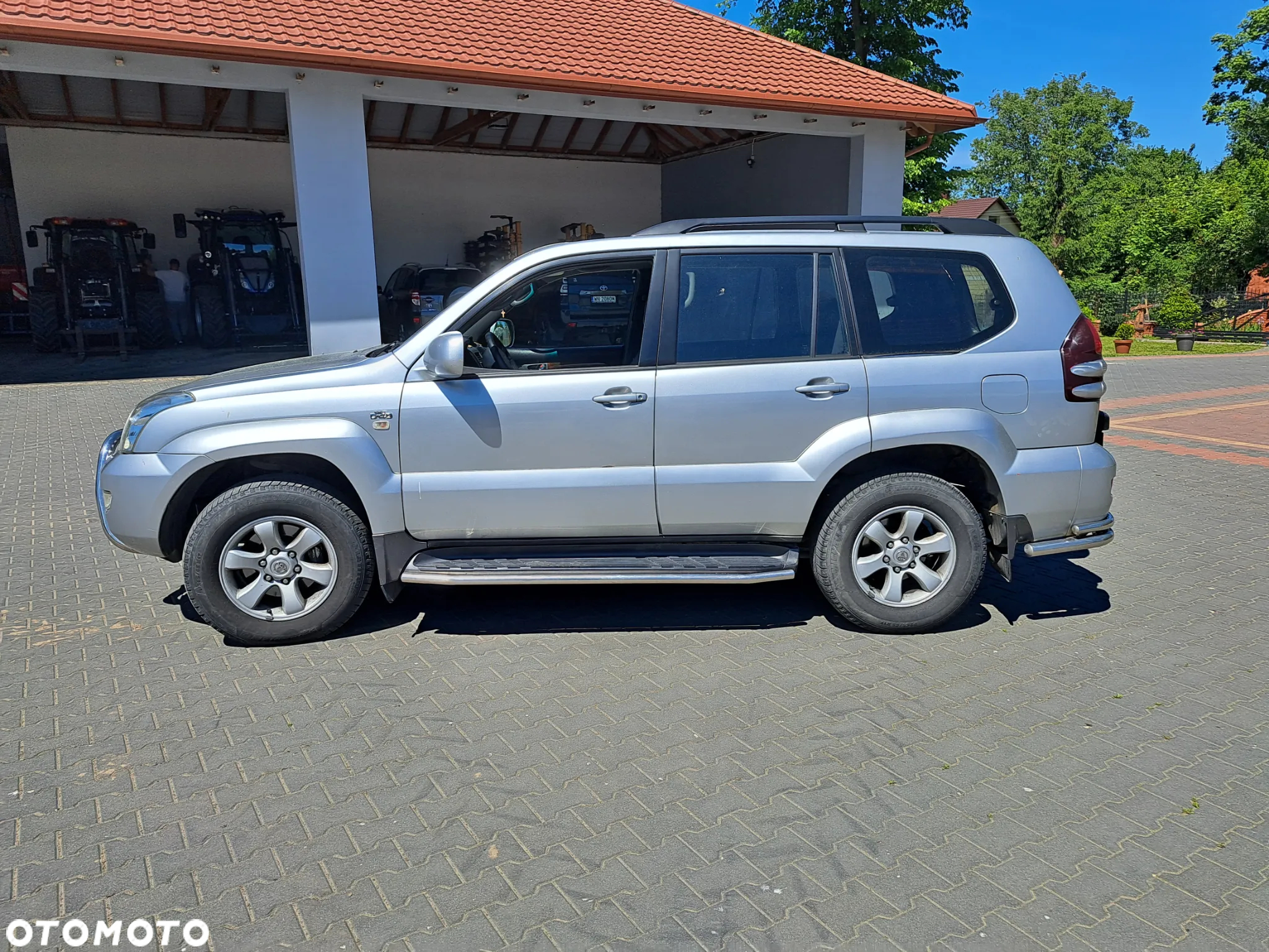 Toyota Land Cruiser - 3