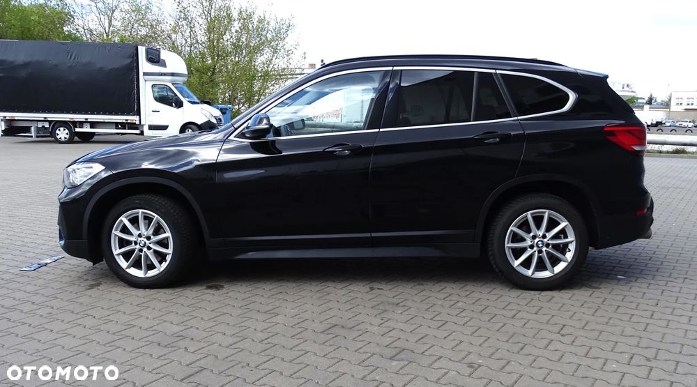 BMW X1 sDrive18d Advantage sport - 6