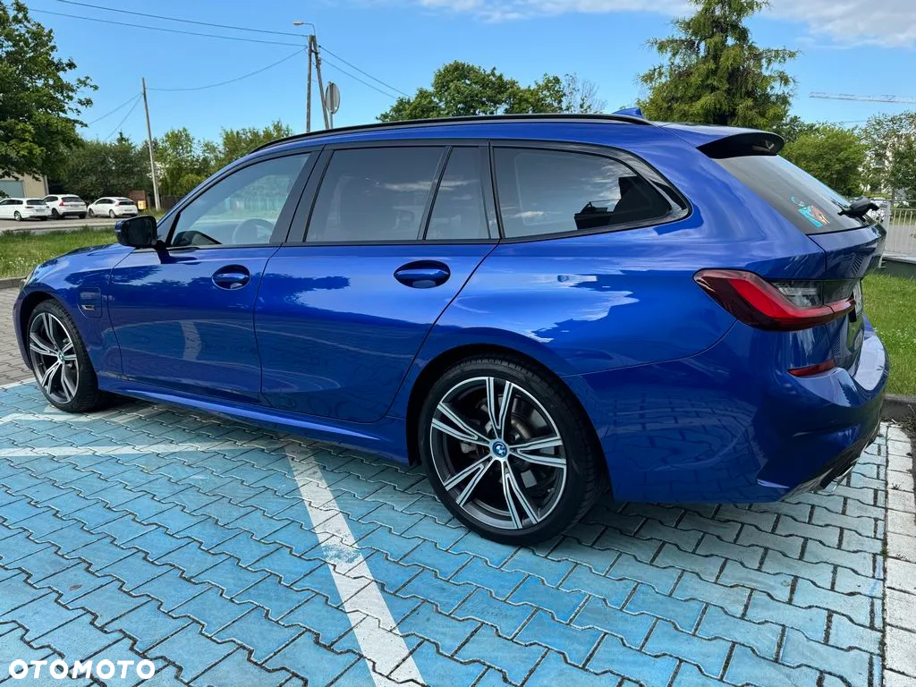 BMW Seria 3 330e M Sport sport - 5
