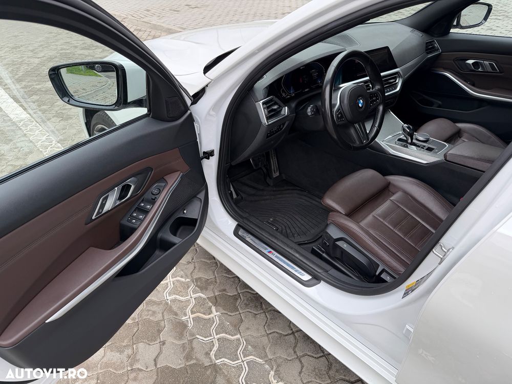 BMW Seria 3 320e Aut. M Sport - 16