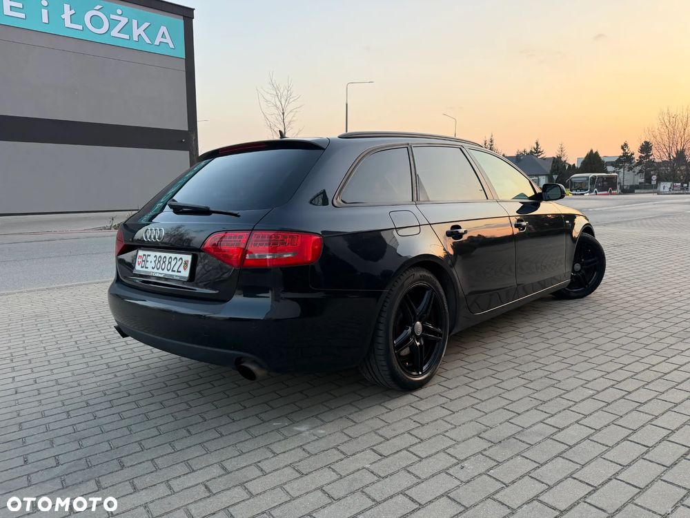 Audi A4 Avant 2.0 TFSI quattro S tronic S line Sportpaket - 12