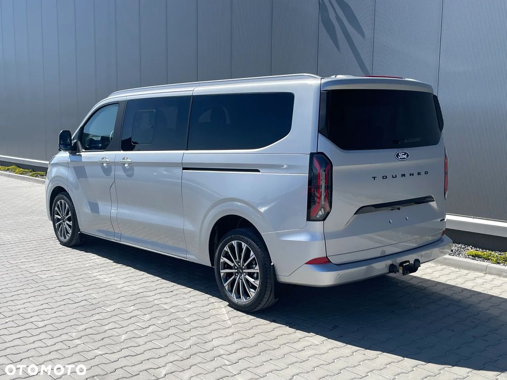 Ford Tourneo Custom - 7