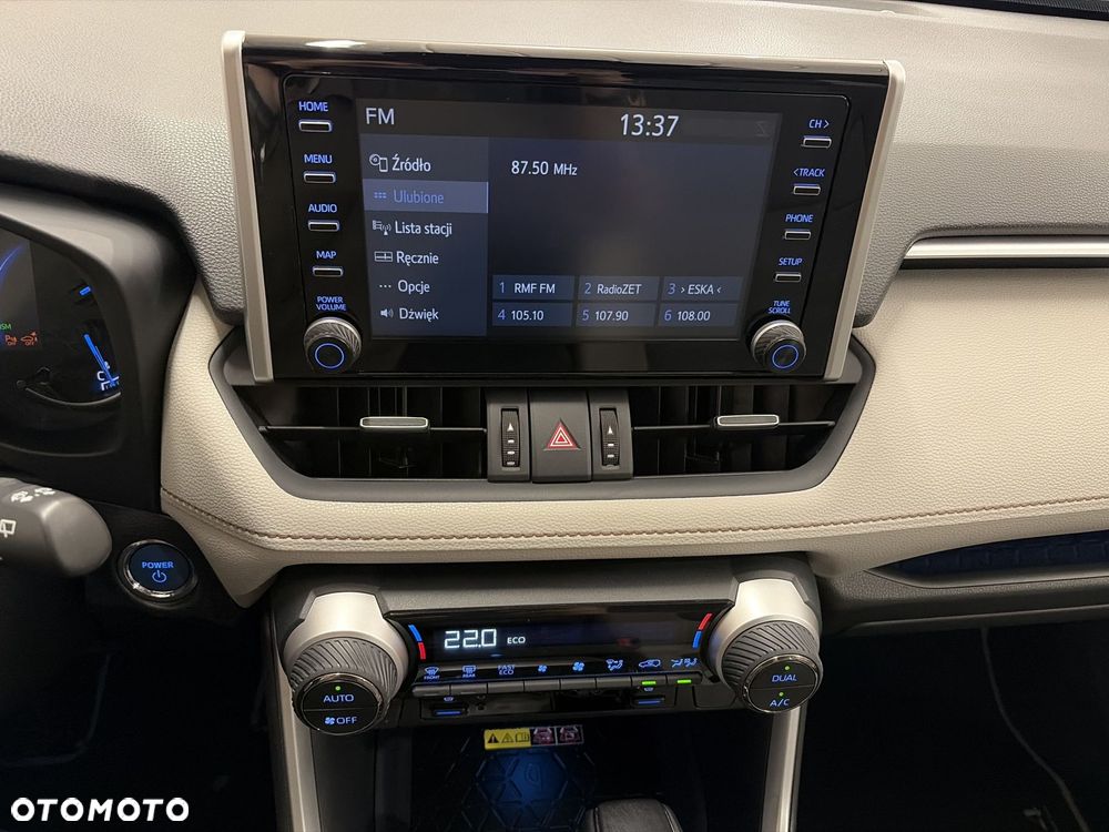 Toyota RAV4 - 16