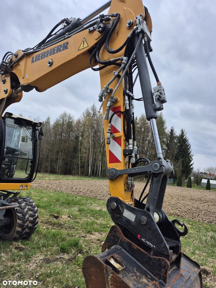 Liebherr 910 - 12