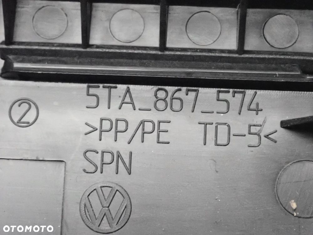 ZASLEPKA FOTELA VW TOURAN III  5TA  - 1123729XX, 1123728XX, 5H0887233B, 5TA885318, 5TA885317, 5E3887233A, 5G0887233C, 2GA858848, 2GA858847, 5TA883391B, 5TA883392B, 5TA885779, 5TA885750, 5Q0886193, 10A886197A, 2GA886197, 5TA885749, 5TA867464, 5TA867574, 5G0887187, 575887187, 575887233, 11A886197, 9918018344LH, 9918018345RH 40 ZŁ - 23