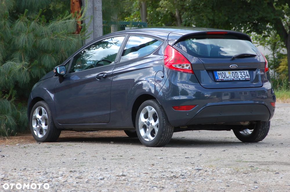Ford Fiesta 1.25 Champions Edition - 3