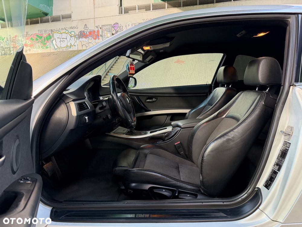 BMW Seria 3 320d DPF - 19