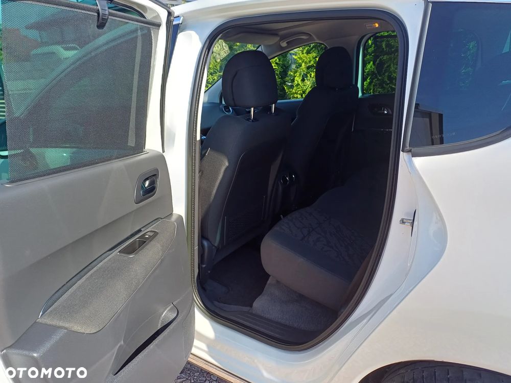 Peugeot 3008 HDi FAP 150 Platinum - 15