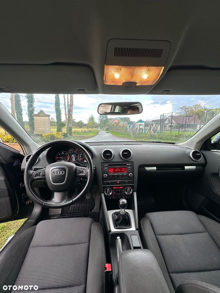Audi A3 Sportback 2.0 TDI DPF Ambition - 24
