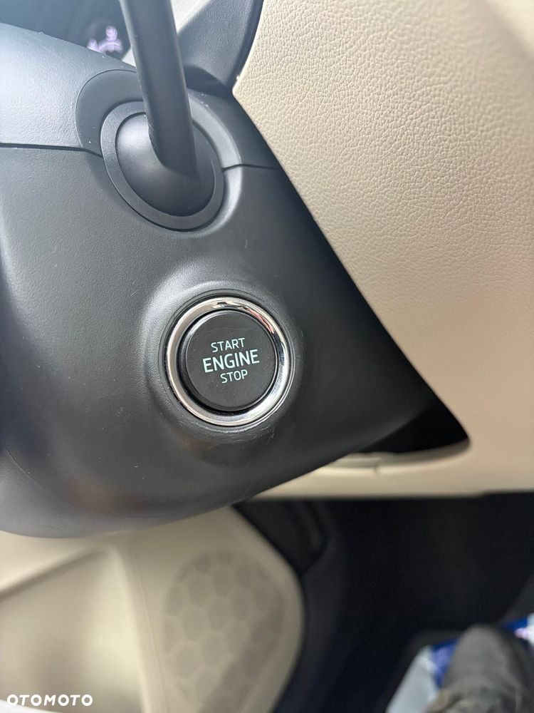 Skoda RAPID 1.0 TSI Style DSG - 9