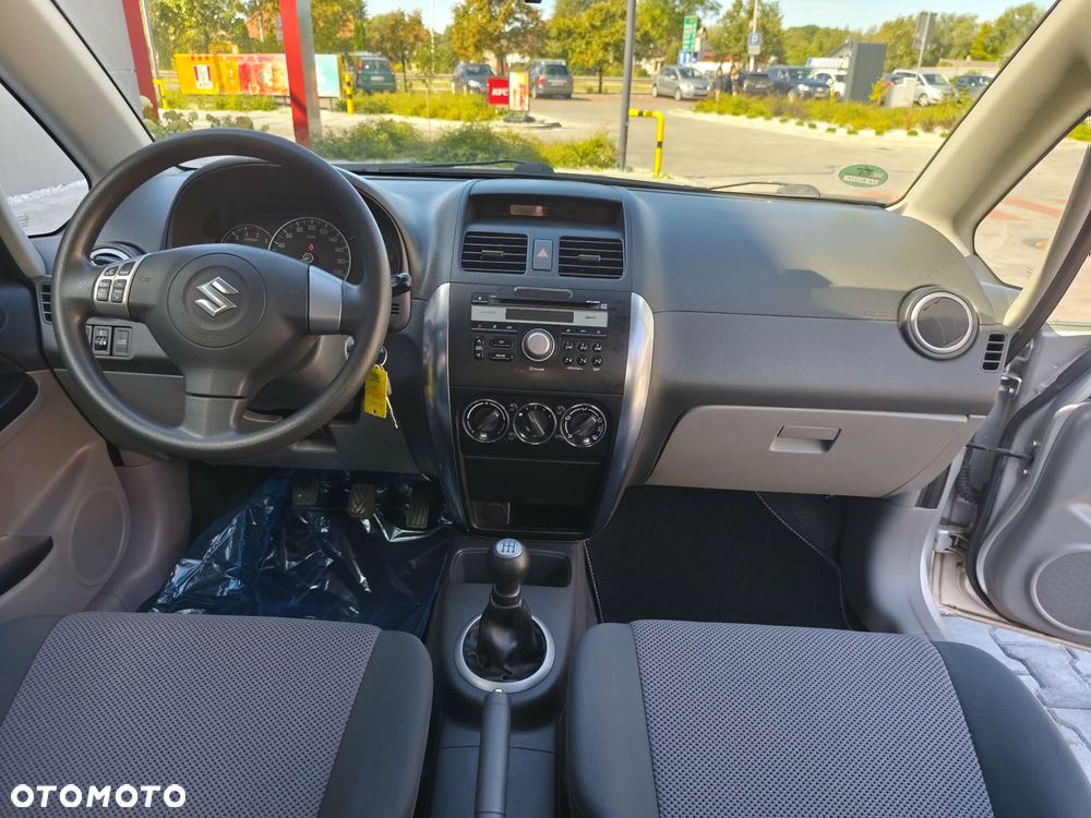 Suzuki SX4 1.6 VVT 4x2 Limited - 16