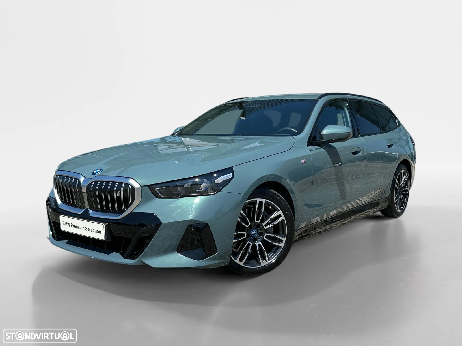 BMW i5 Touring eDrive40 - 2