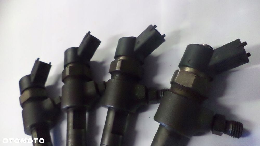 Wtrysk wtryskiwacz  FIAT ALFA JTD 0445110068 - 2