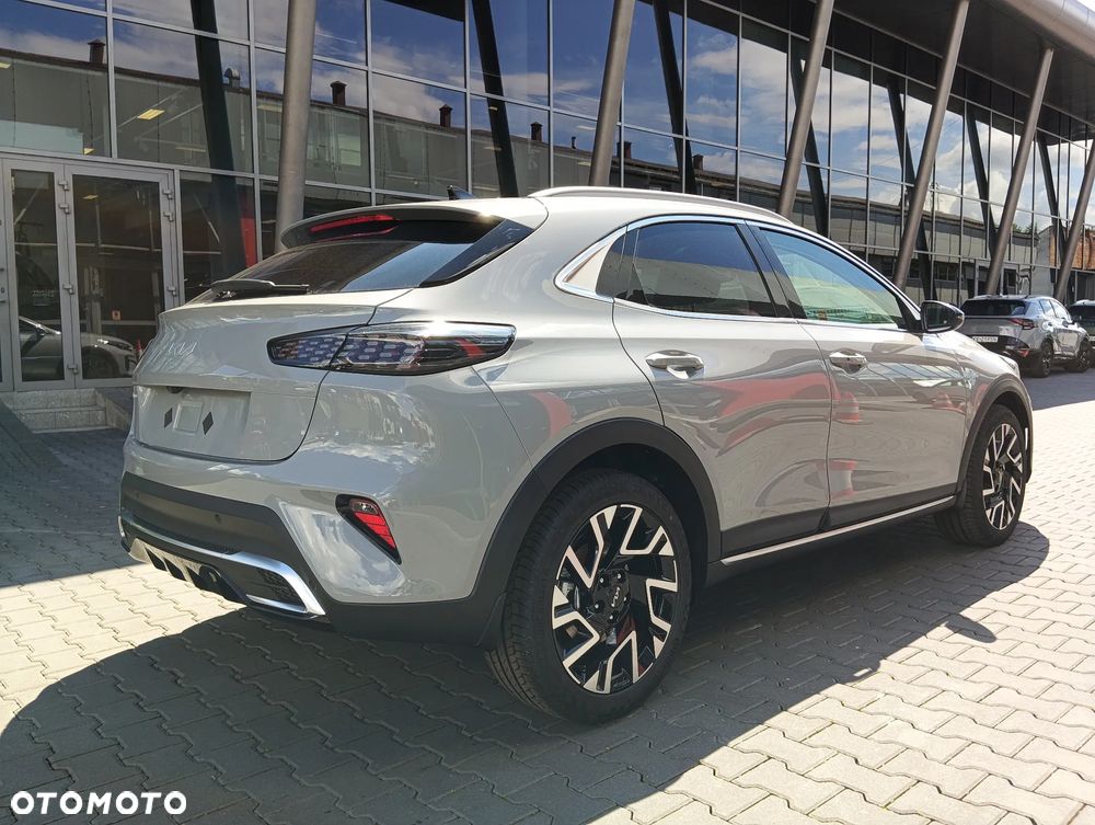 Kia XCeed 1.6 T-GDI Tribute DCT - 5