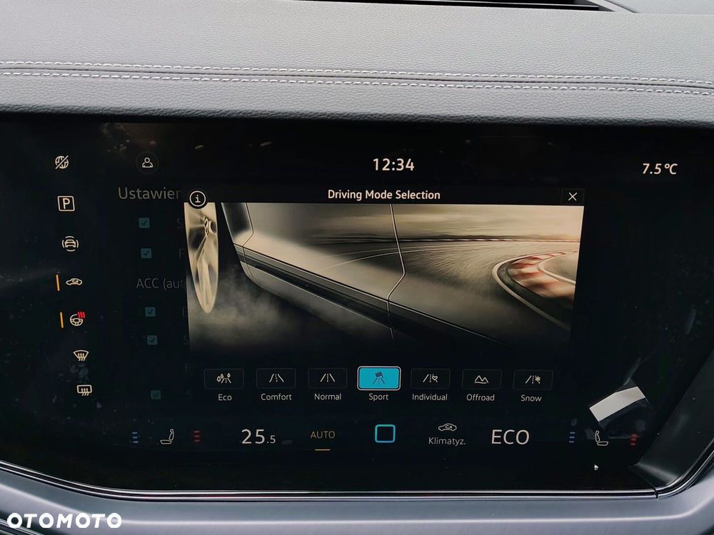 Volkswagen Touareg 3.0 V6 TDI 4Motion R-Line - 31