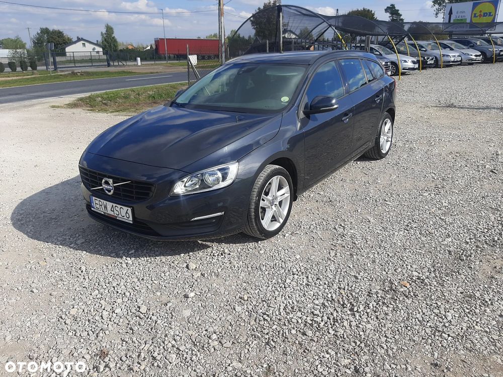 Volvo V60 D2 Drive-E Kinetic - 1
