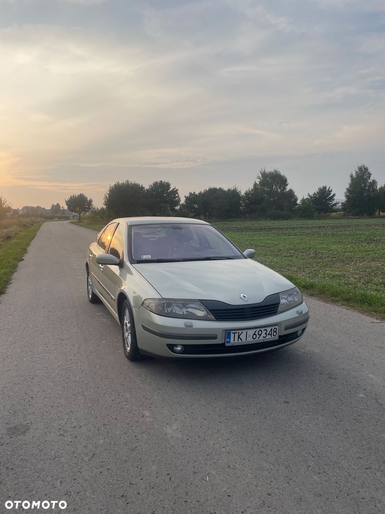 Renault Laguna - 3